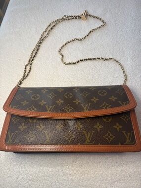 Louis Vuitton Cluch Pochette Dame GM Brown Monogram with adjustable chain